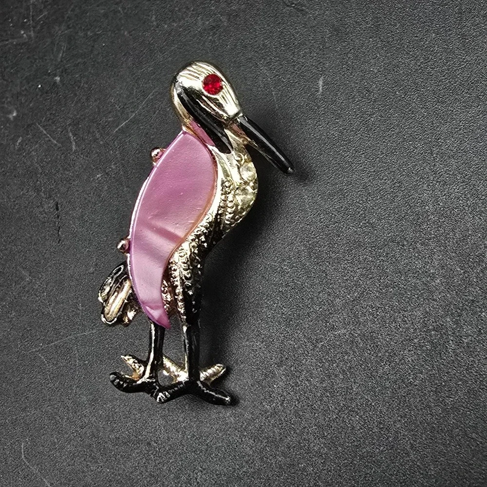 Pink Thermoset Bird Brooch Flamingo Gold Tone Vintage Animal Costume Jewelry